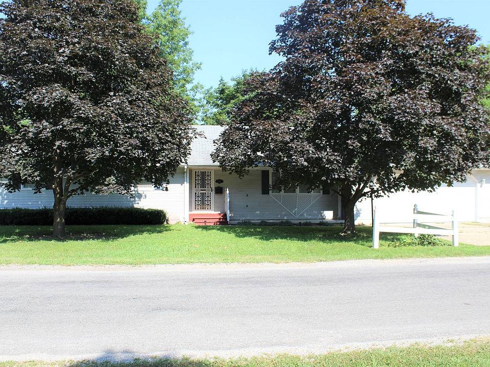 1st image of 815 Johnson St