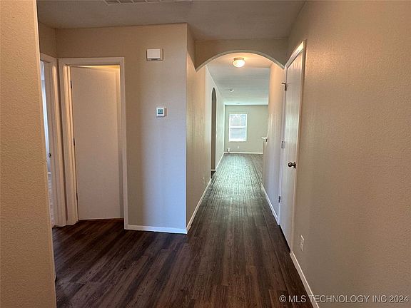 4th image of 1513 S 31st St