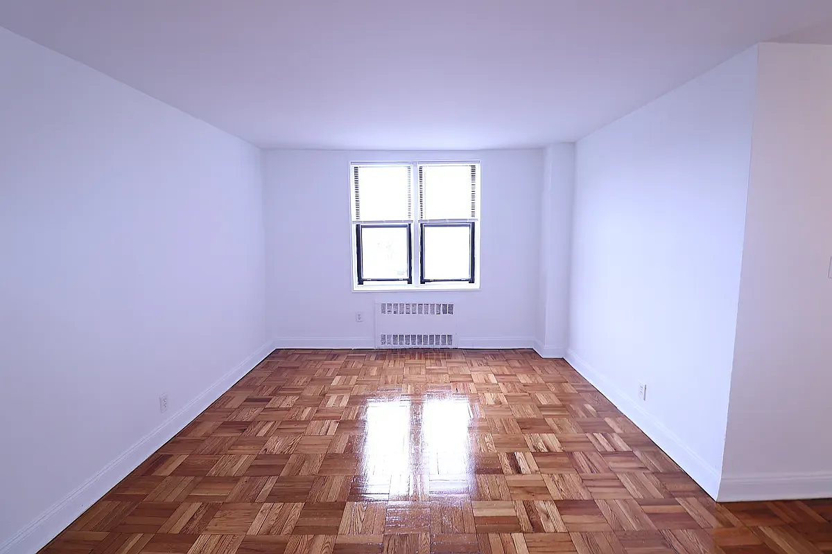 209-16 86th Drive 1F