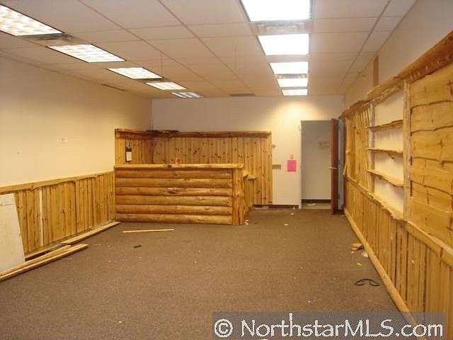 2nd image of 1411 Main St W