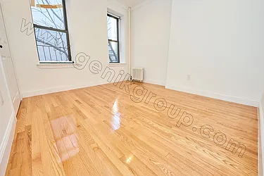 Rented by Genik Group Corp