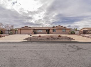 311 E Kimberly Dr, Henderson, NV 89015