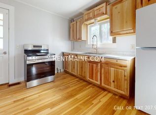 1015 May St, Veazie, ME 04401