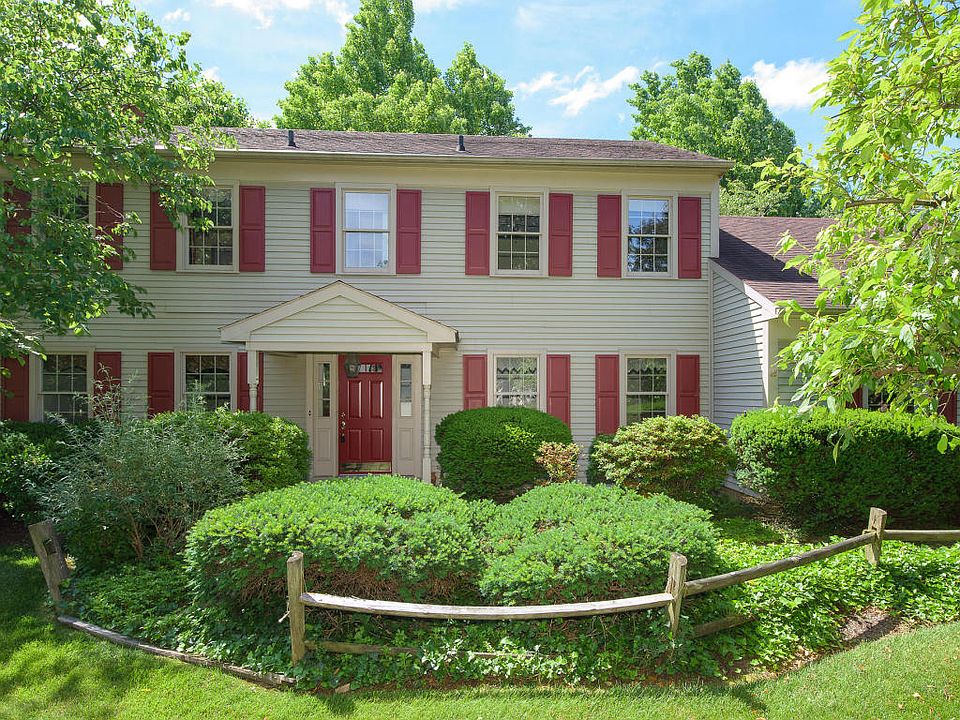 2nd image of 14 Plymouth Pl