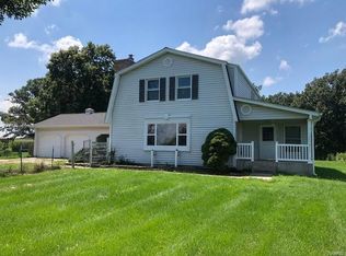 23552 E Camp Creek Rd, Warrenton, MO 63383