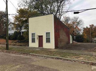 126 S 3rd St, Rockport, IN 47635