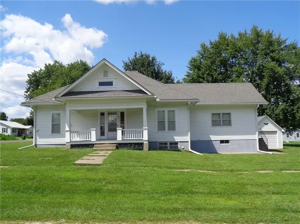401 E 4th St, Braymer, MO 64624