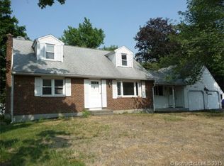 5 Elizabeth St, Enfield, CT 06082