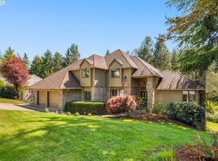 2896 Tolkien Ln, Lake Oswego, OR 97034