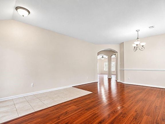 4th image of 5402 Rosehaven Ct