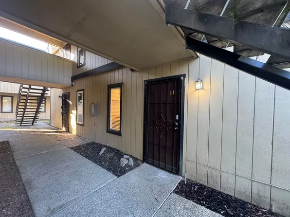 6724 Plymouth Rd #91, Stockton, CA 95207
