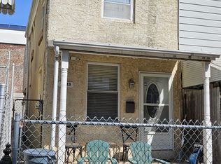 2123 E York St, Philadelphia, PA 19125