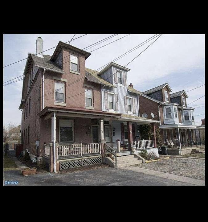 2nd image of 625 Bridge St