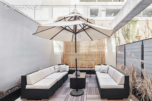 Sold by Compass | media 20