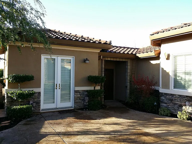 Casita Entrance