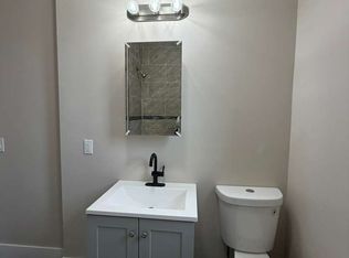 856 S 16th St #3B, Newark, NJ 07108