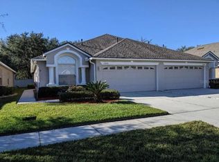 31846 Turkeyhill Dr, Zephyrhills, FL 33543