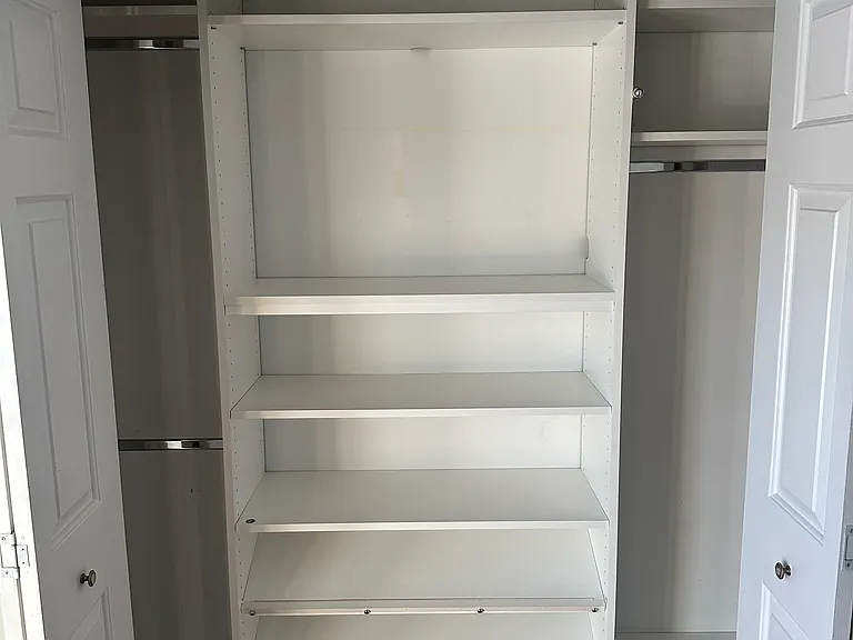 Bedroom 2 - Closet