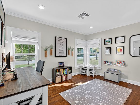 Front Den/Playroom