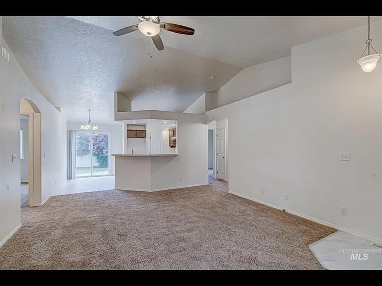 1400 W Hasket Ct — Photo 8