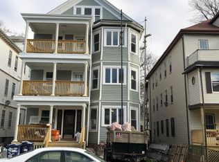 26 Vesta Rd #3, Dorchester Center, MA 02124