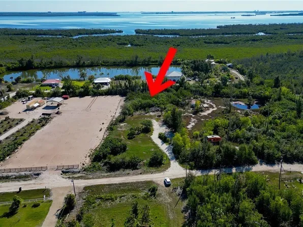 4122 Shellcrest Rd, Saint James City, FL 33956