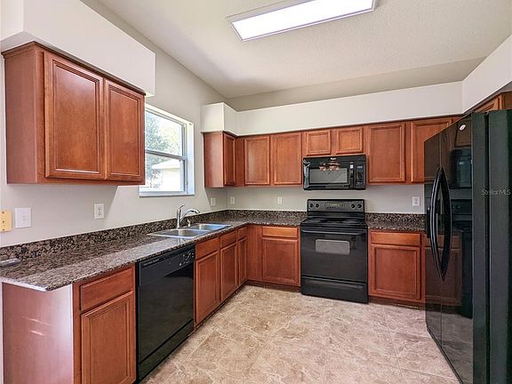 4th image of 12037 Butler Woods Cir