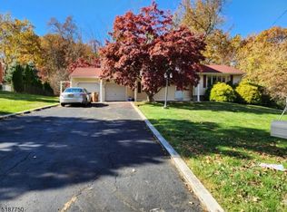 1099 Carteret Rd, Bridgewater, NJ 08807