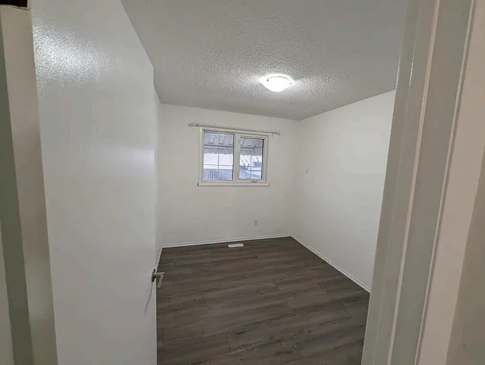 2 Kayhans Dr — Photo 7