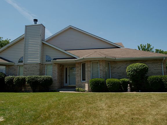 2nd image of 9421 Boardwalk Ln