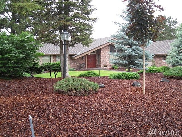 1st image of 152 Pelican Pl NE