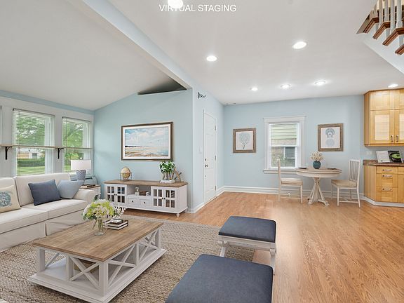 5th image of 2111 Lake Ave