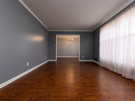 3rd image of 4900 Norwood Ct