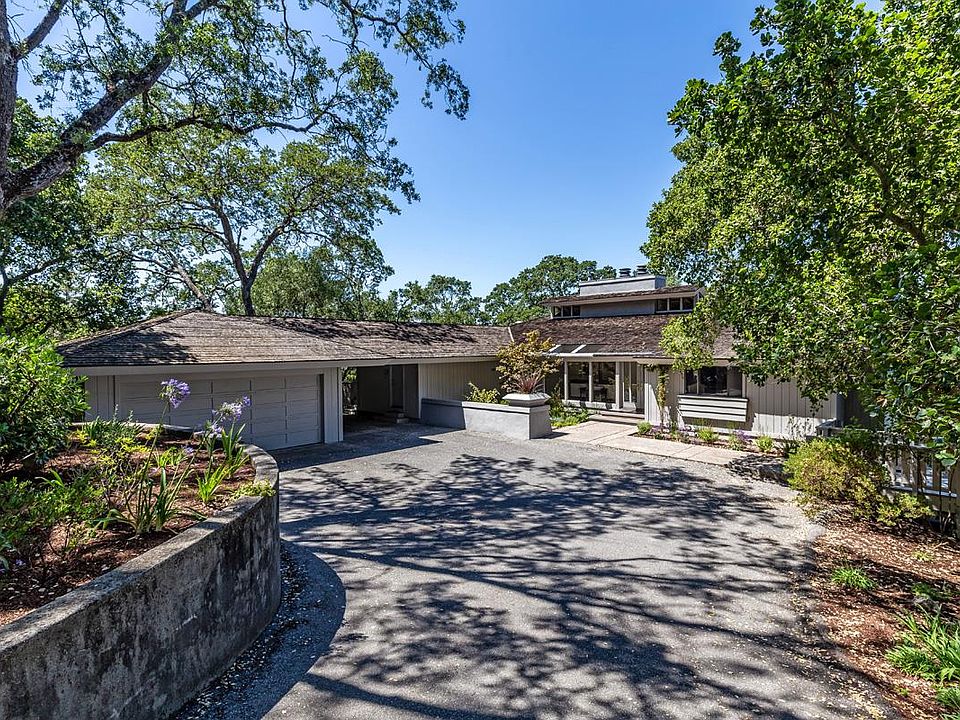 1st image of 15543 Toyon Dr