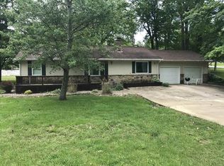 102 Shandell Dr, Bedford, IN 47421