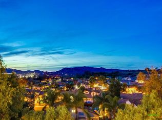 1892 Centennial Way, Escondido, CA 92026