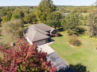 187 Four Corners Dr, Billings, MO 65610