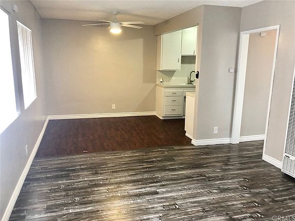 5th image of 1129 W 10th St