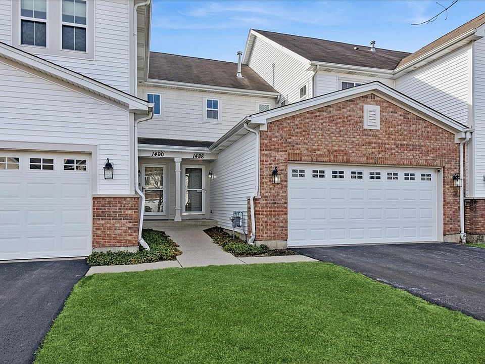 1st image of 1488 Yosemite Cir