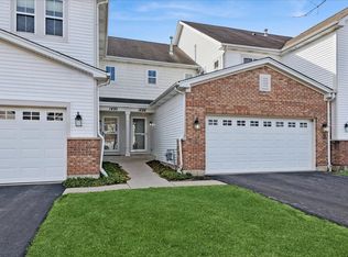 1488 Yosemite Cir, Crystal Lake, IL 60014