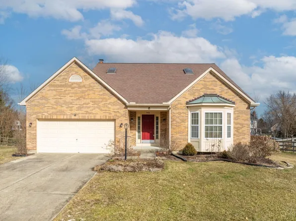 7946 Larrywood Dr, West Chester, OH 45069