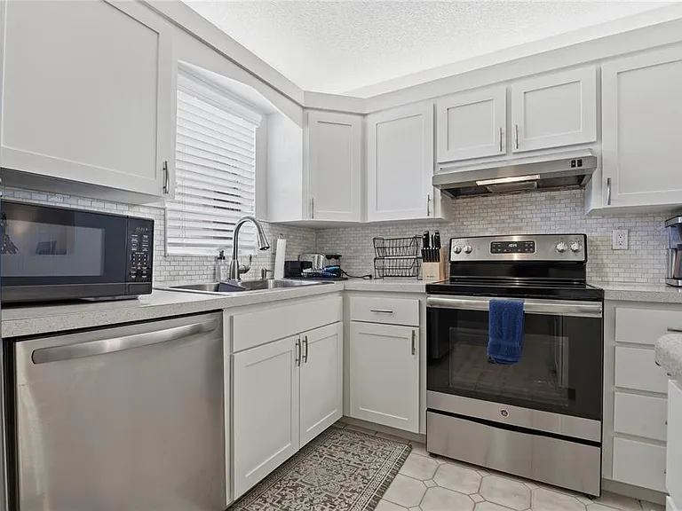7540 Bay Island Dr S #251 — Photo 12