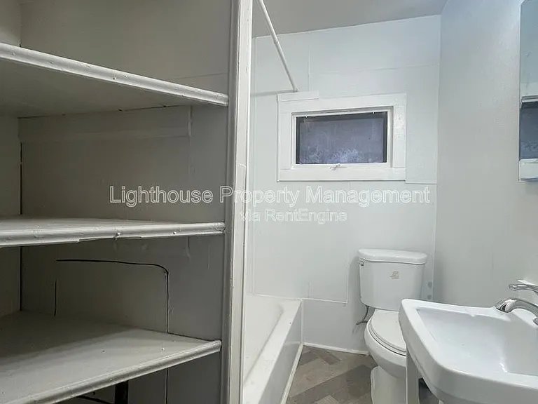 232 E Lincoln Ave — Photo 7