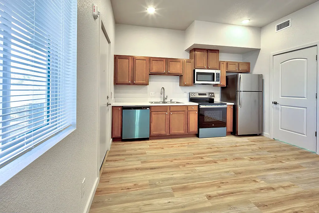 Swanson Cottages IV - B102 — Photo 3