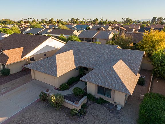 4th image of 9833 W Kimberly Way