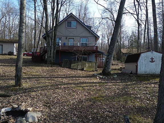 4th image of 10131 Alpine Dr