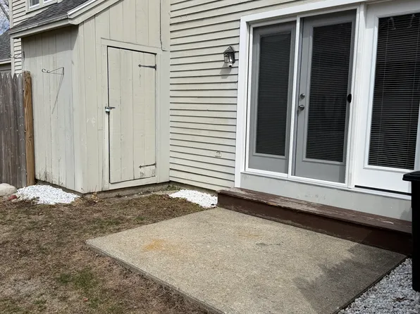 139 Broadway APT 13, South Portland, ME 04106
