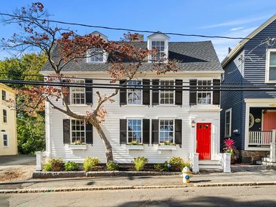 195 Washington St, Marblehead, MA, 01945
