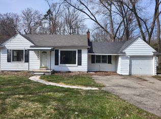 21328 Frazer Ave, Southfield, MI