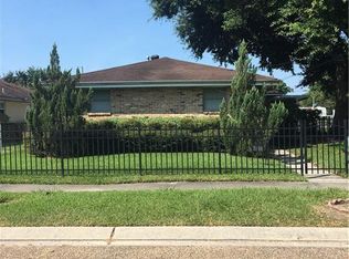 7832 Berg St, New Orleans, LA 70128